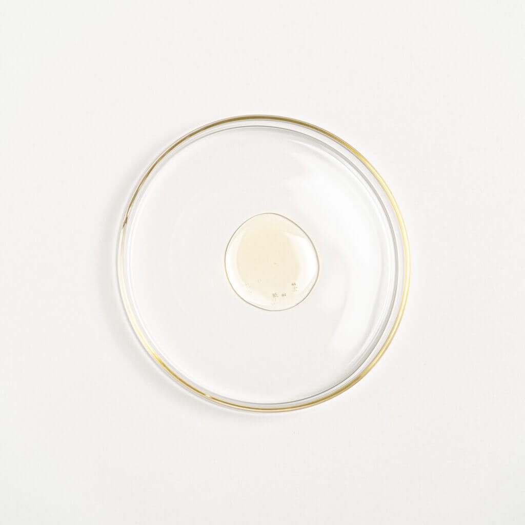 Keranya Pure Black Seed Potent Hair Potion - More Shiny Hair On The Head, Not In The Comb Hair Oil iYURA 